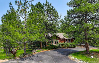 Tranquil North Evergreen Retreat